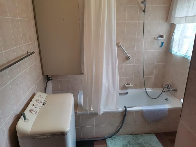 To Let 2 Bedroom Property for Rent in Hartenbos Western Cape